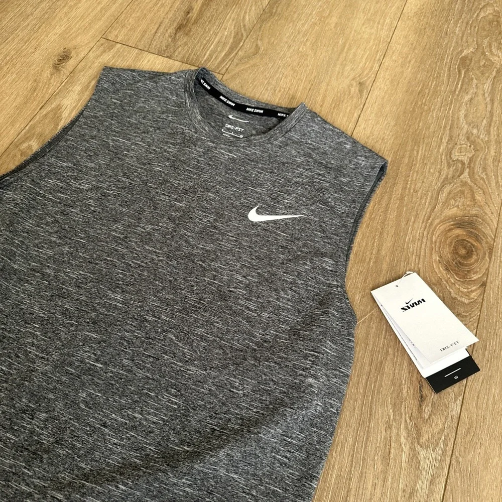NWT Nike DRI-FIT Hydroguard Men's Small Swim Sleeveless Top Heather Black UPF 40